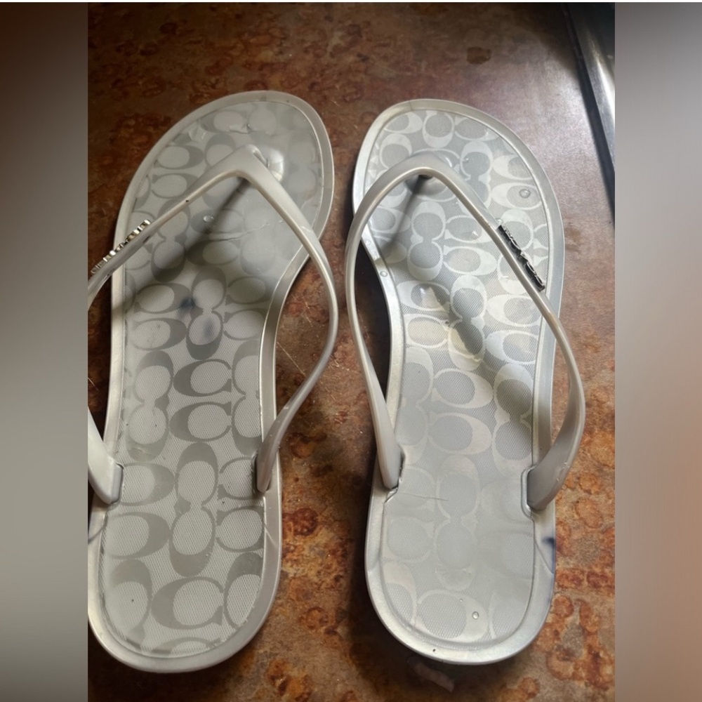 Hard coach jelly sandals